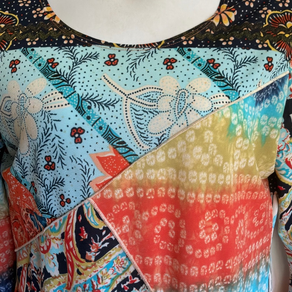 CAIA…..patchwork Top - Picture 2 of 6